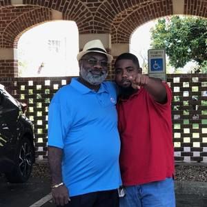 Meet your Posher, Lynn